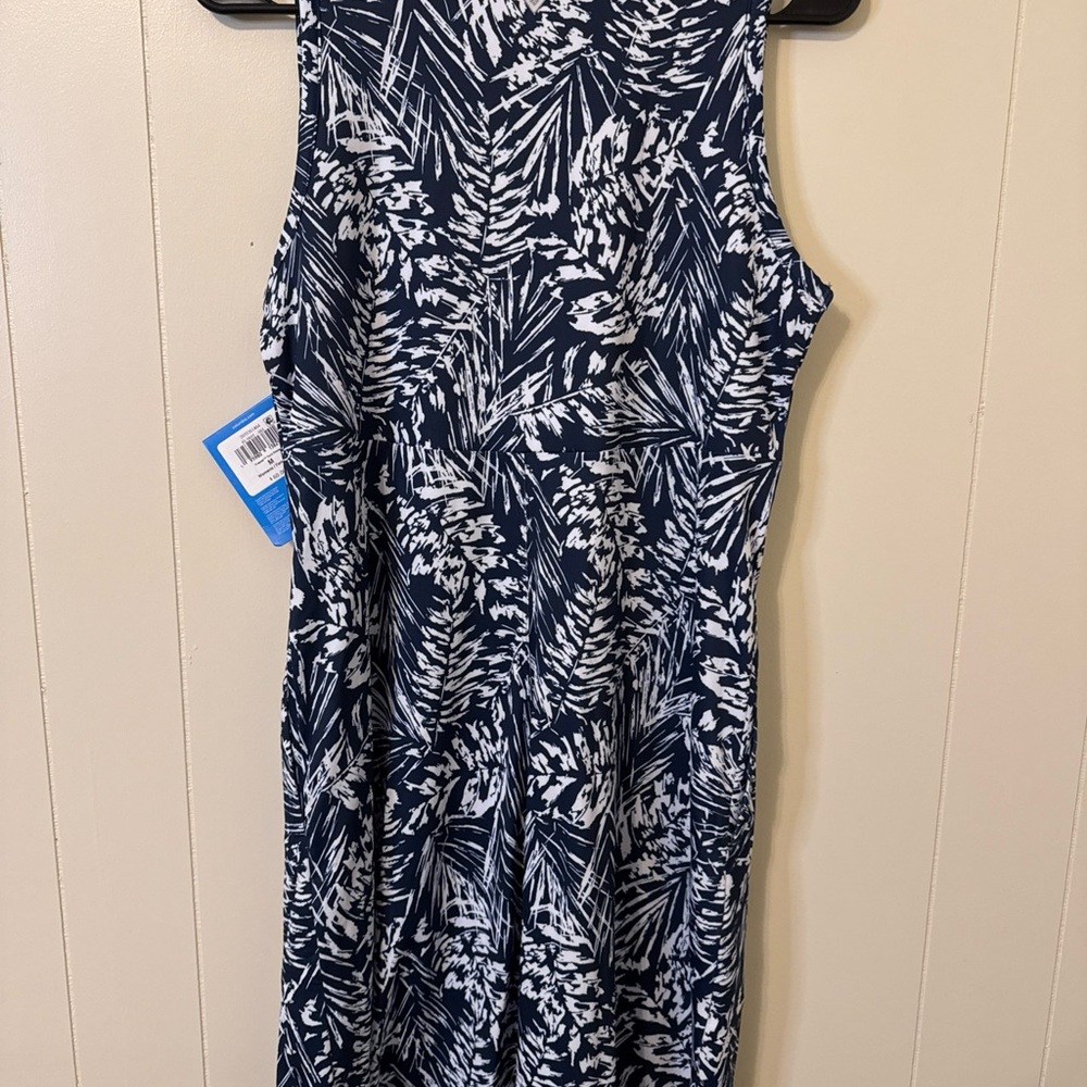 Columbia Navy and White Leaf Print Dress SZ M